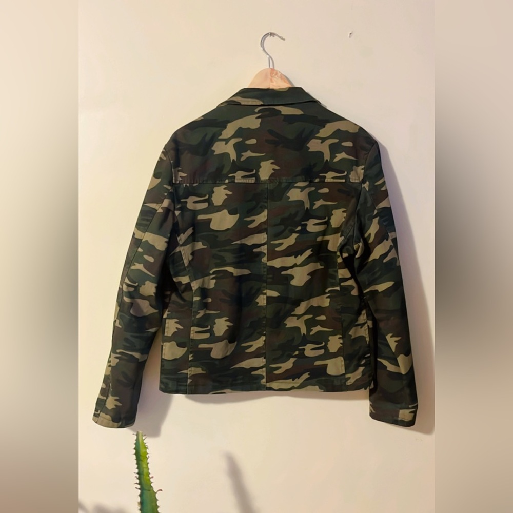 Jacket - Picture 2 of 2